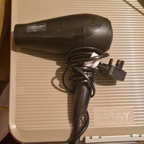 Tresemmé standard hair - tresemmé, dryer